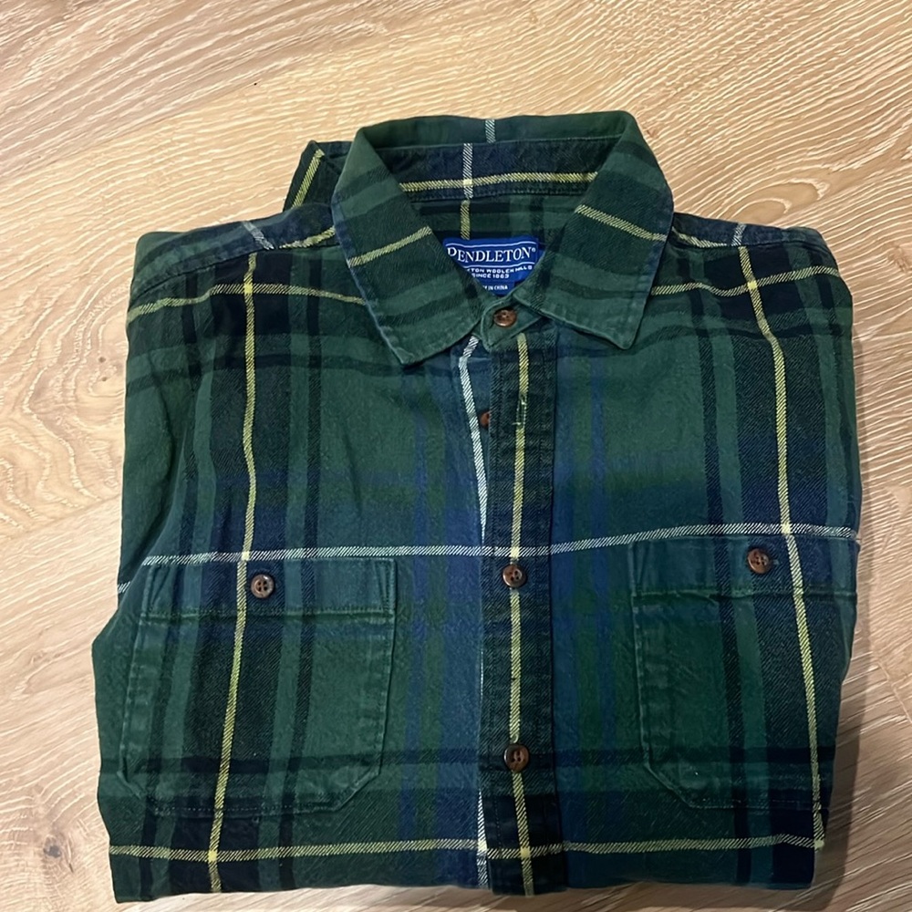 Men’s Pendleton Flannel